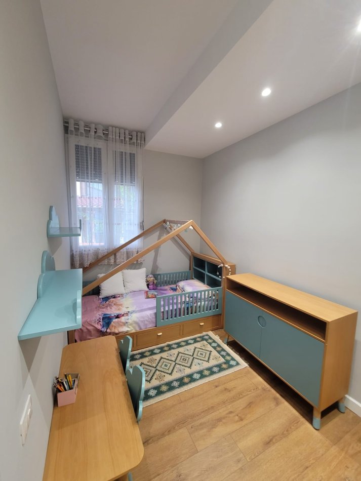 Tirane, shitet apartament 3+1 Kati 1, 108 m² 205.000 € (Liqeni i thate)
