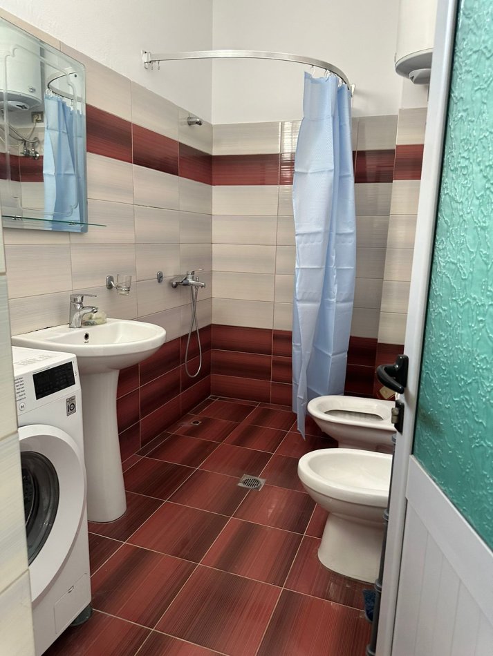 Tirane, jepet me qera apartament 2+1 Kati 4, 100 m² 550 € (Rruga e elbasanit)