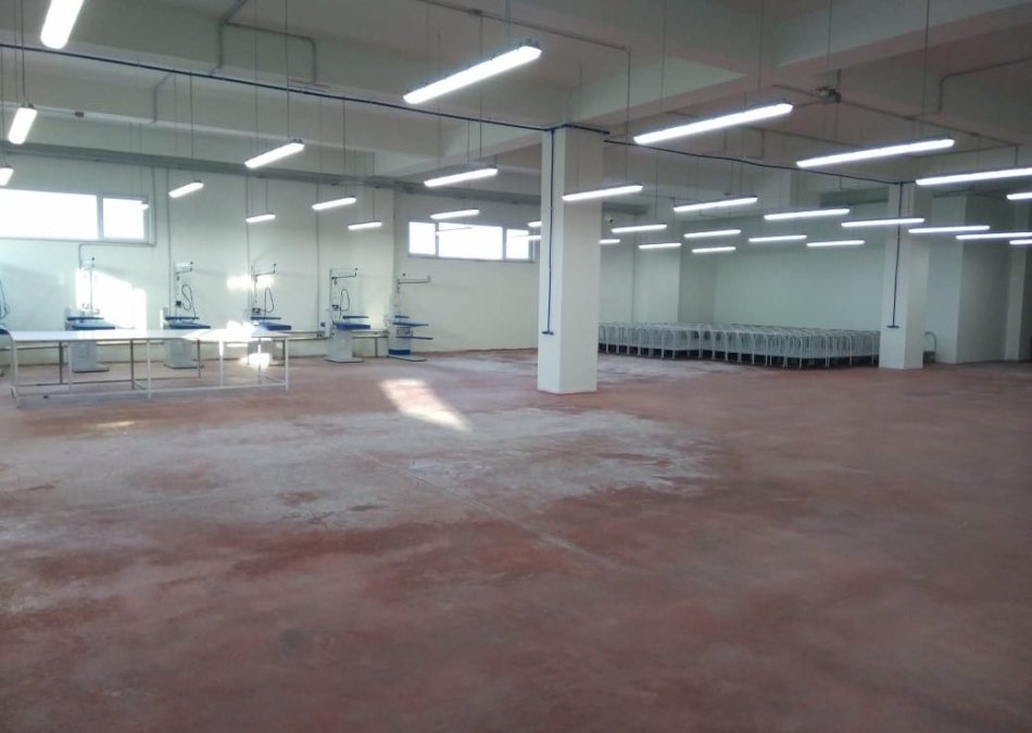 Durres, shes magazine , 3.990 m² 1.200.000 € (Fllake)