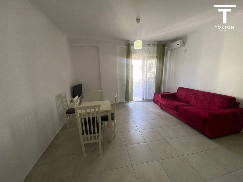 SHITET, APARTAMENT 1+1, GJIRI I LALZIT, DURRËS,TT 720