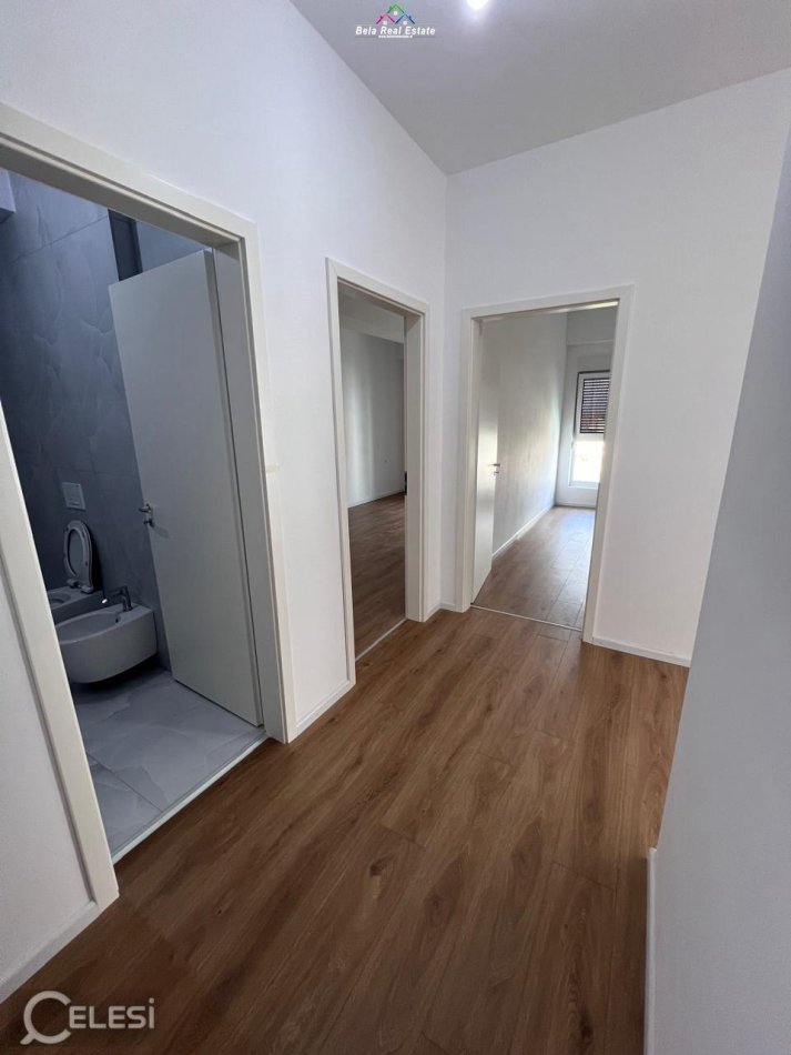 Tirane, shes apartament 2+1 Kati 5, 94 m² 131.000 € (ali demi)
