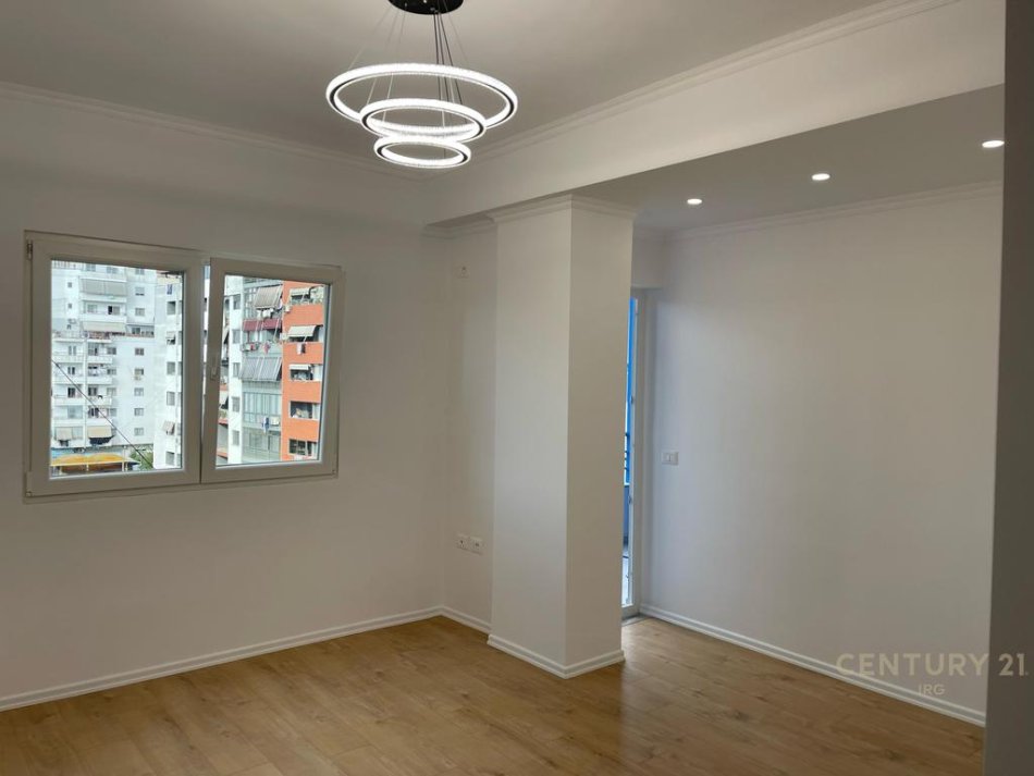 Tirane, shes 1+1 Kati 4, 55 m² 88.000 € (Astir 2 palmat)