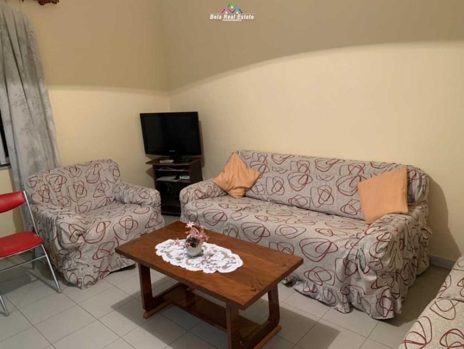 Tirane, jap me qera apartament 2+1 Kati 5, 80 m² 500 € (Bulevardi zogu i pare)
