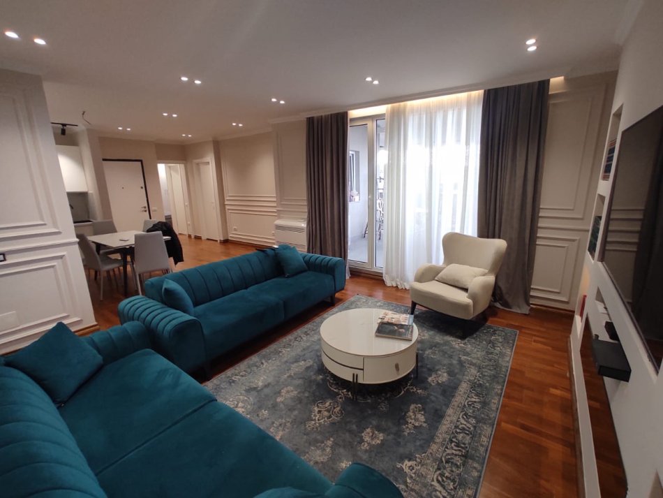 Apartament 2+1 Me Qera Tek Rruga E Kavajes, Tirane.