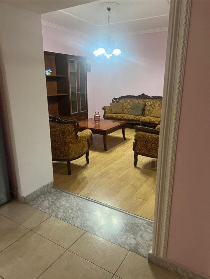 Tirane, shitet apartament 3+1 Kati 1, 140 m² 252.000 € (Vasil Shanto)