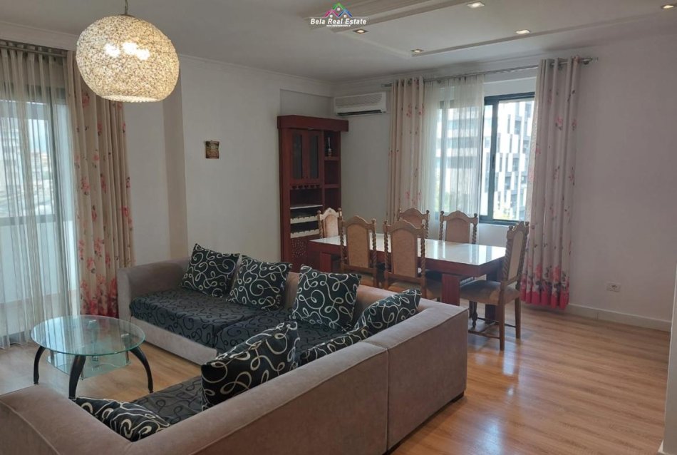 Tirane, jepet me qera apartament 3+1 Kati 6, 150 m² 1.200 € (Myslym Shyri)