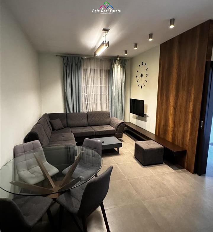 Tirane, jepet me qera apartament 1+1 Kati 3, 60 m² 600 € (Pazari i RI)