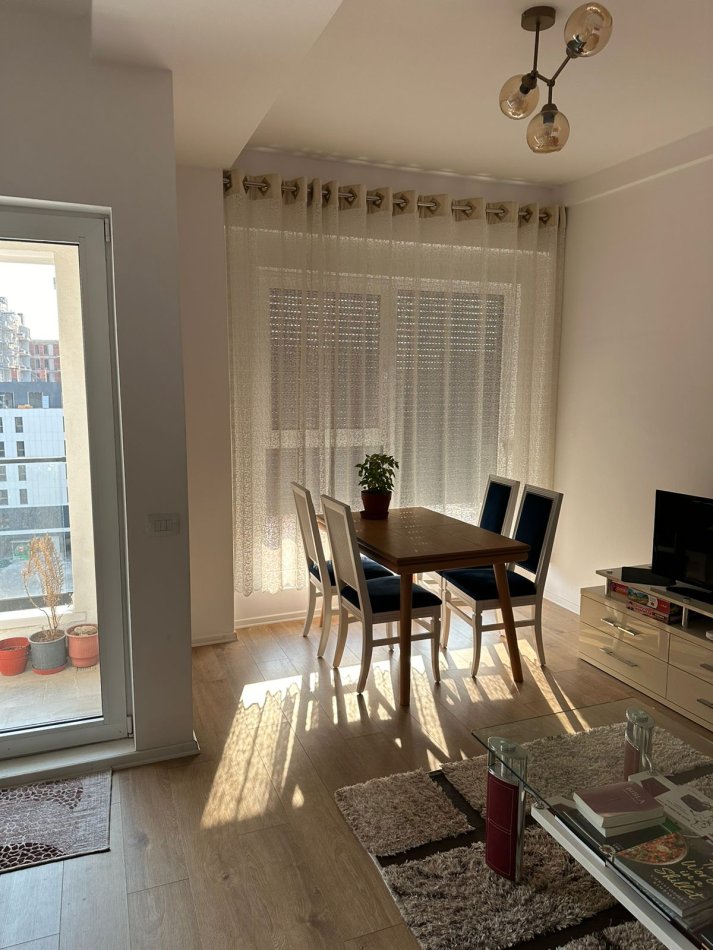Tirane, jepet me qera apartament 2+1 Kati 7, 94 m² 650 € (Bulevardi i Ri)