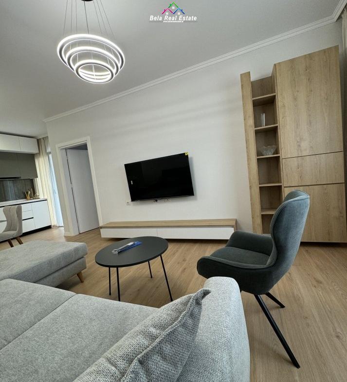Tirane, jepet me qera apartament 2+1 Kati 6, 120 m² 1.200 € (RRUGA E DURRESIT)