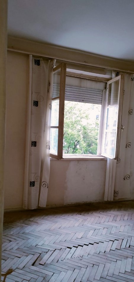 Tirane, shitet apartament 2+1 Kati 4, 70 m² 112.000 € (Rruga Asim Vokshi)
