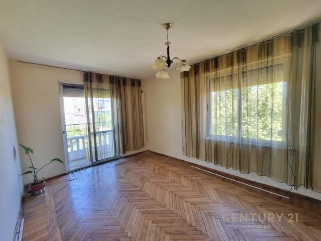 Tirane, shitet apartament 2+1 Kati 5, 56 m² 56.000 Euro (Ura e Tabakeve)