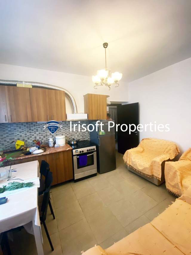 Tirane, jepet me qera apartament 83 m² 300 Euro (21 Dhjetori)