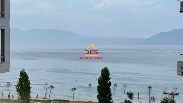 Vlore, shitet apartament Kati 7, 104 m² 110.000 Euro (Rruga Çamëria)