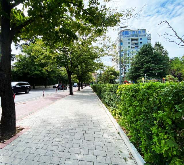 Tirane, shes zyre Kati 2, 826 m² 3.200.000 Euro (RRUGA “ABDYL FRASHERI”, PRANË LIBRIT UNIVERSITAR)