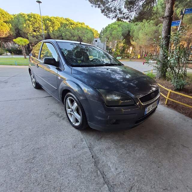 Tirane, shitet makine Ford Focus Viti 2007, 2.600 Euro