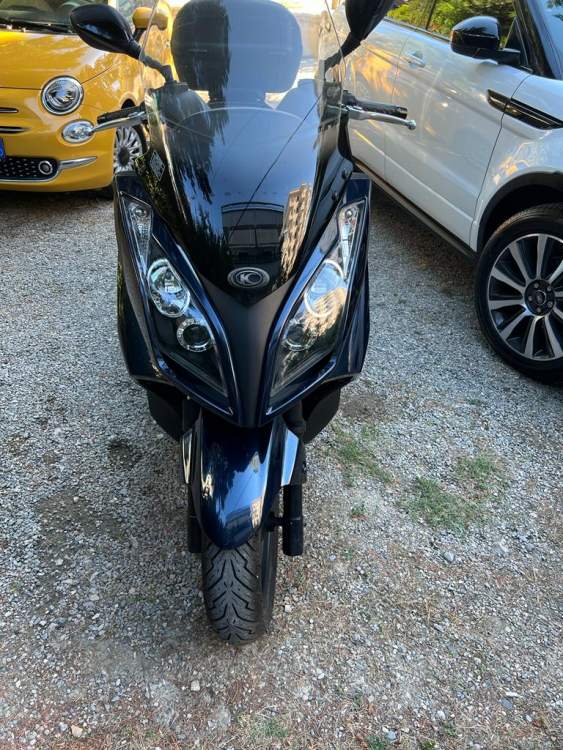 Durres, shes Scooter Kymco Kwang Yang 200 cc Viti 2012, 2.300 Euro