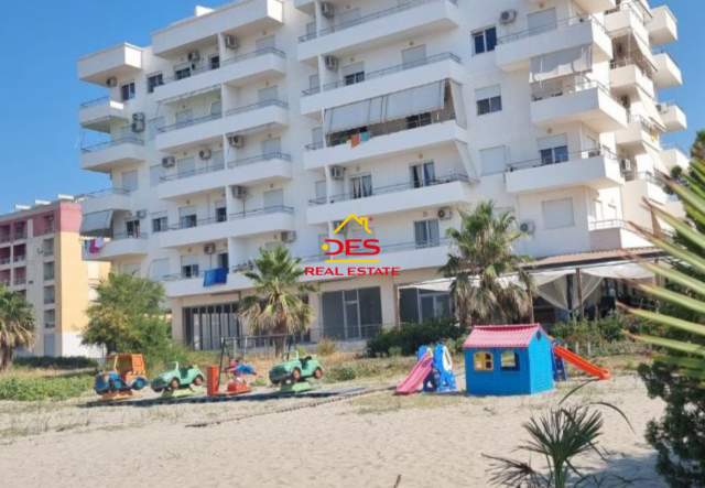 Vlore, jepet me qera apartament Kati 4, 90 m² 300 Euro (Plazhi I Vjetër, Vlorë)