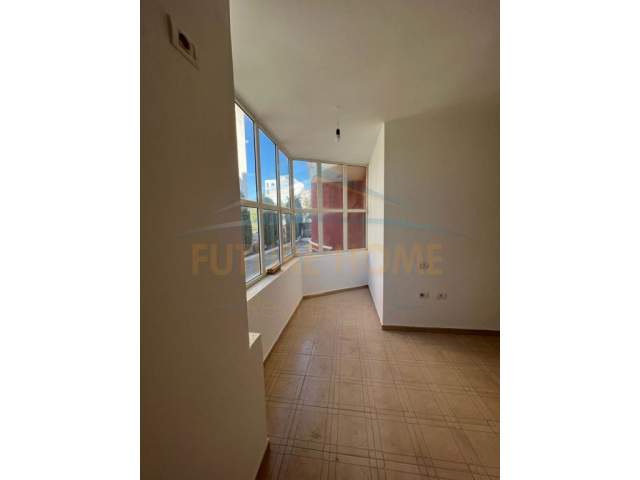 Golem, shitet apartament 1+1 Kati 1, 58 m² 40.000 Euro (PISHAT E BUTA)