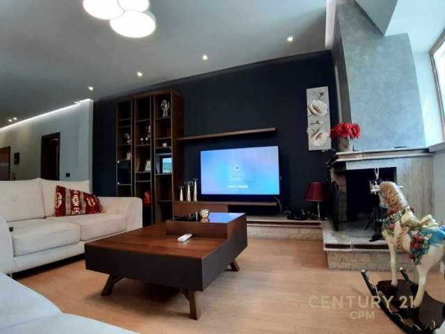 Tirane, shitet apartament 2+1 Kati 5, 125 m² 215.000 Euro (Komuna e Parisit)