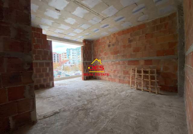 Vlore, shitet apartament 1+1+BLK Kati 4, 67 m² 87.750 Euro (Rruga Dhimiter Konomi, Vlore)