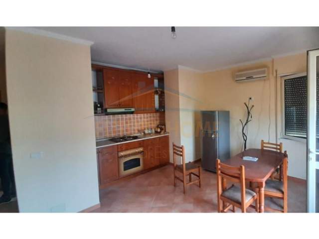 Durres, shitet apartament 2+1+BLK Kati 3, 92 m² 60.000 Euro (PISHAT E BUTA,GOLEM)