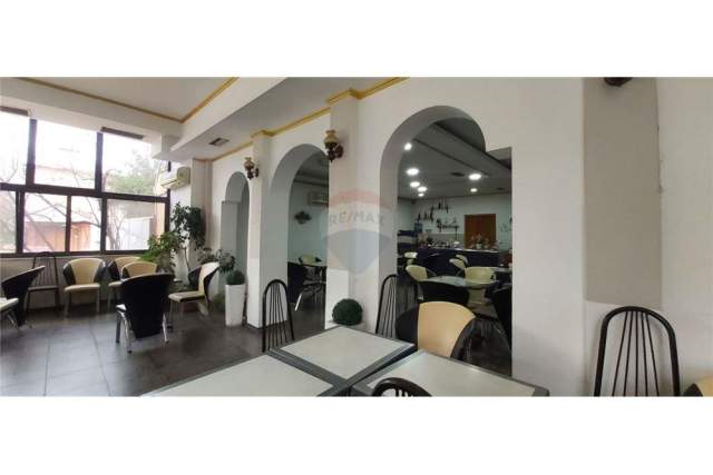 Tirane, jepet me qera lokal Kati 0, 120 m² 500 Euro (Siri Kodra)