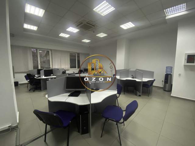 Tirane, jepet me qera ambjent biznesi Kati 1, 160 m² 1.400 Euro (Rruga e Bogdaneve)
