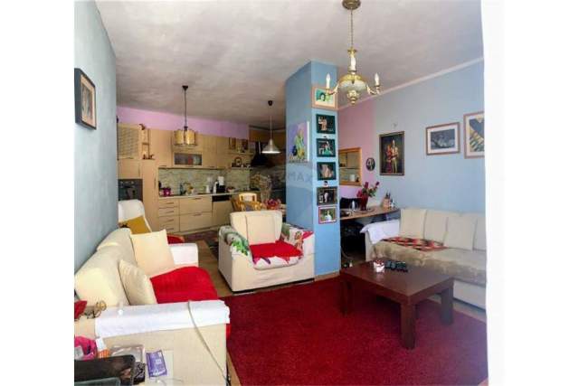 Tirane, shitet apartament 1+1+BLK Kati 5, 90 m² 83.000 Euro (Don Bosko)