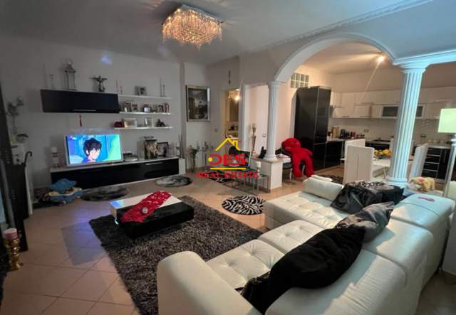 Shqiperi, ofert apartament Kati 7, 83 m² 92.000 Euro (Rruga Pavarsia,Vlorë)