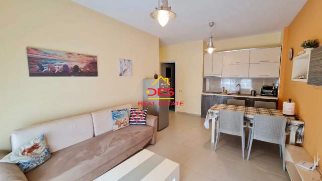 Vlore, shitet apartament 60 m² 95.000 Euro (Rruga Aleksander Moisiu)