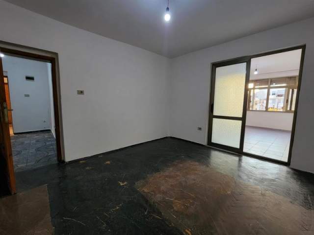 Tirane, shitet apartament 2+1 Kati 4, 77 m² 125.000 Euro (sheshi Uillson)