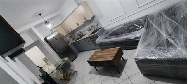 Tirane, shitet apartament 2+1 Kati 1, 100 m² 12.000 Euro (Liqeni i thatë)