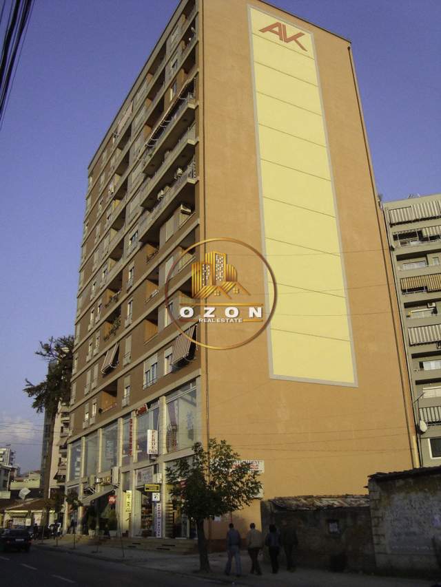 Tirane, shitet ambjent biznesi Kati 0, 54 m² 270.000 Euro (RRUGA E DIBRES)