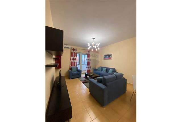 Tirane, shitet apartament 1+1 165.000 Euro (kika1)