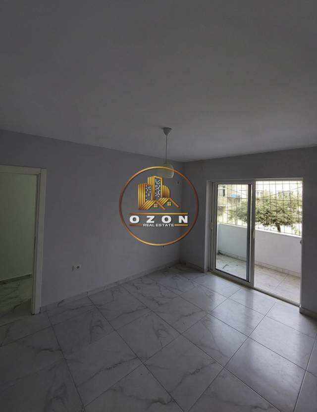 Tirane, jepet me qera apartament 3+1+A+BLK Kati 1, 96 m² 450 Euro (Myslym Shyri)