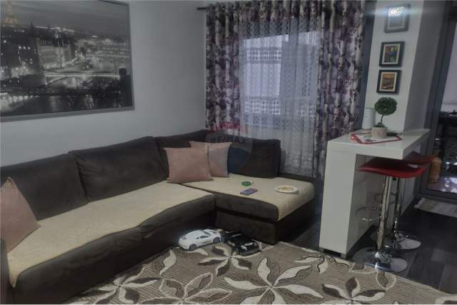 Tirane, shitet apartament 1+1 Kati 5, 59 m² 48.700 Euro (Prane Qtu)