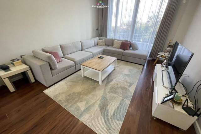Tirane, jepet me qera Vile 3 Katshe Kati 3, 400 m² 2500 Euro (Mjull-Bathore)