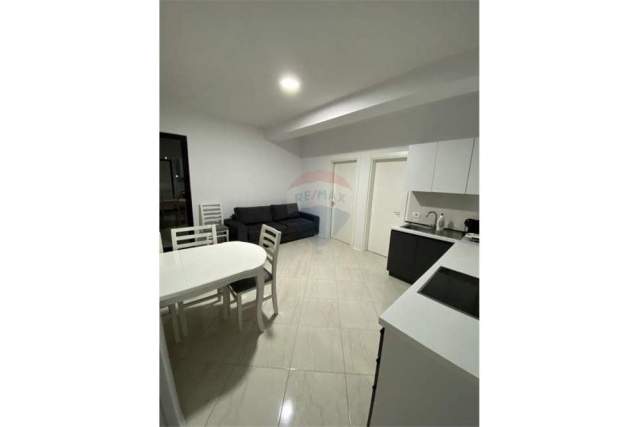 Tirane, shitet apartament 1+1+BLK Kati 2, 56 m² 54.000 Euro (Shkoze)