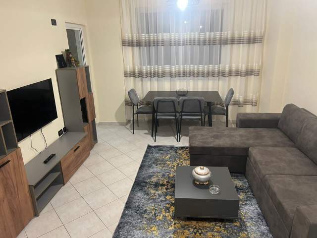 Tirane, jepet me qera apartament 1+1+A+BLK Kati 4, 65 m² 450 Leke (Astir)