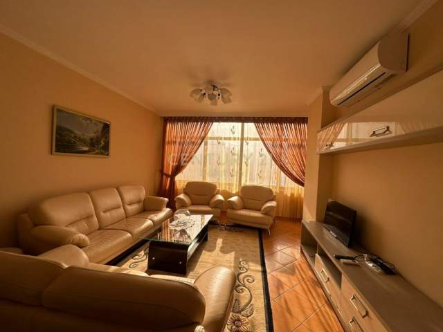 Tirane, jepet me qera apartament 2+1 Kati 4, 80 m² 550 Euro (Komplekset Delijorgji)