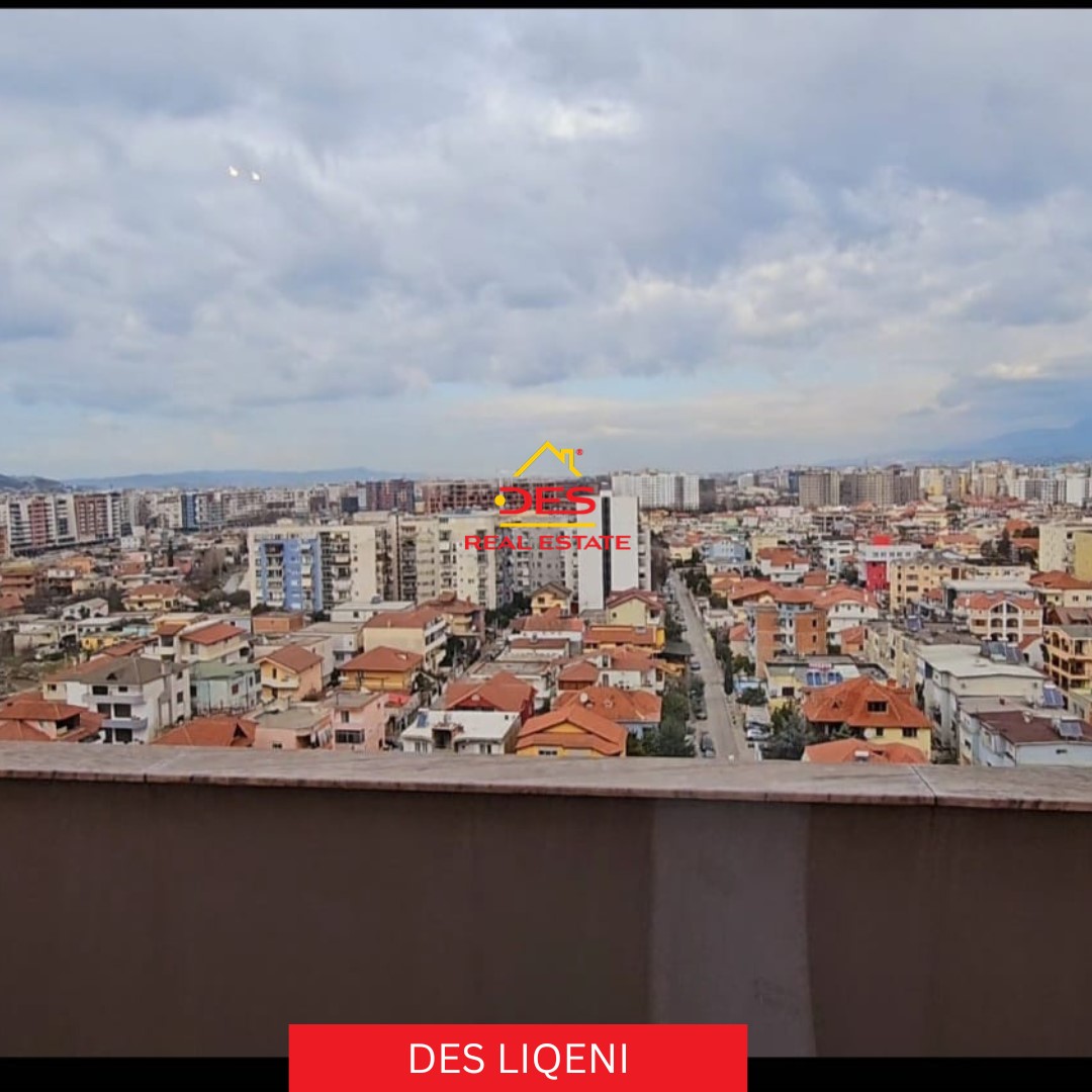 SHITET APARTAMENT 1+1 PRANË QENDRËS GLOBE , TIRANË.