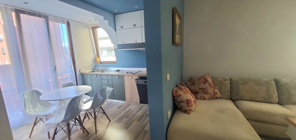 Tirane, jepet me qera 1+1+Ballkon Kati 6, 65 m² 650 € (Myslym Shyri)