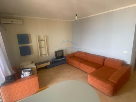 Vlore, jepet me qera apartament 3+1 Kati 3, 124 m² 600 € (Lungomare, Vlore, AREA41921)