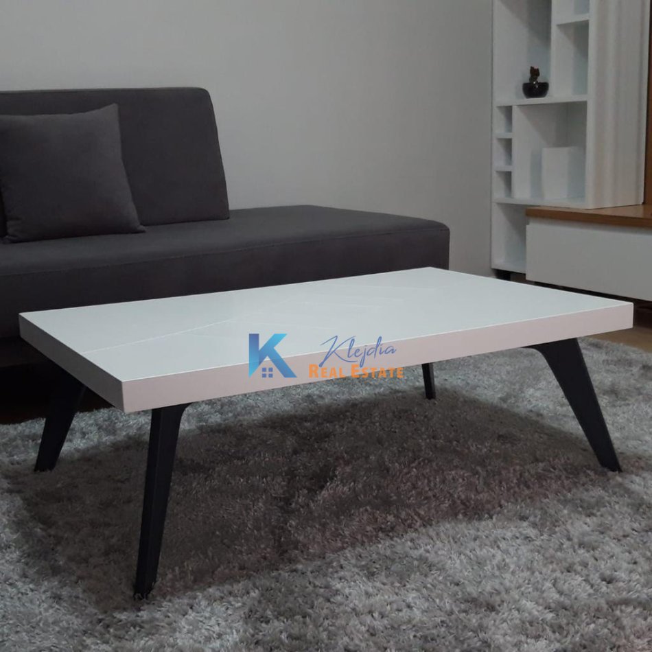 Tirane, shes apartament 2+1+Ballkon Kati 4, 85 m² 120.000 € (Fresk)