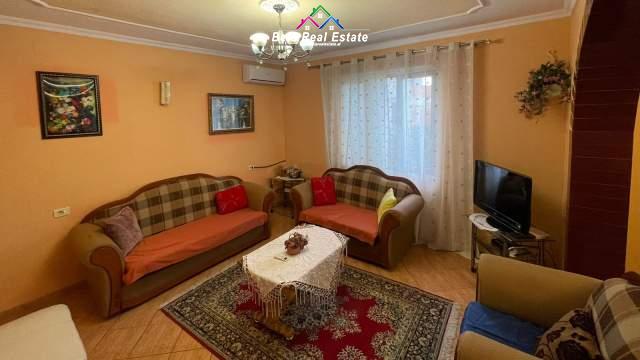 Tirane, jepet me qera shtepi 2+1 Kati 1, 100 m² 350 € (prane QTU)