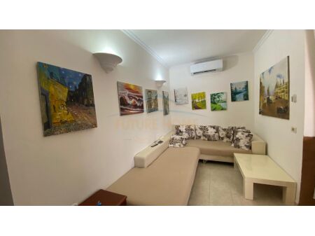 Shitje, Apartament 2+1, prane Shkolles se Baletit, Tirane. AREA43951