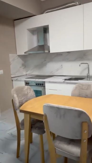 Tirane, jepet me qera apartament 1+1 Kati 2, 63 m² 398 € (Sanatoriumi)