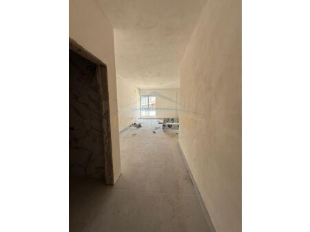Tirane, shitet apartament 1+1 Kati 8, 61 m² 125.000 € (pas Concord Center, Rruga 5 Maji, Tiranë AREA44444)
