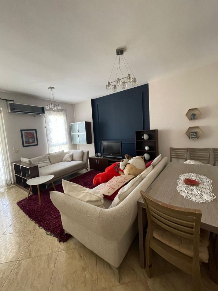 Tirane, shitet apartament 2+1 Kati 4, 114 m² 165.000 € (Rruga Stavri Themeli)