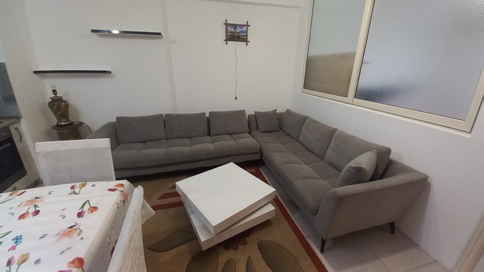Tirane, shitet apartament 1+1+Ballkon , 71 m² 105.000 € (Casa Italia)